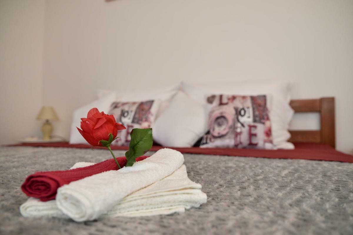 Apartment Antonio Zara Esterno foto