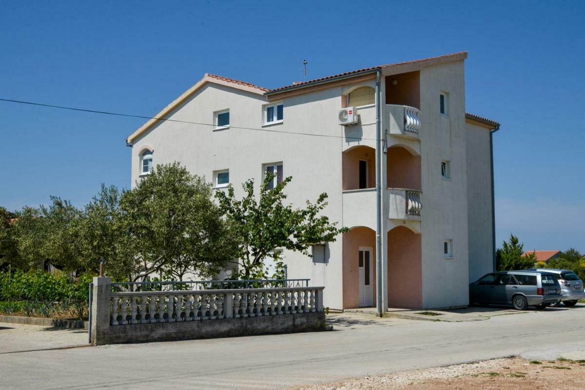 Apartment Antonio Zara Esterno foto