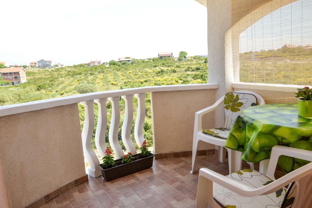 Apartment Antonio Zara Esterno foto